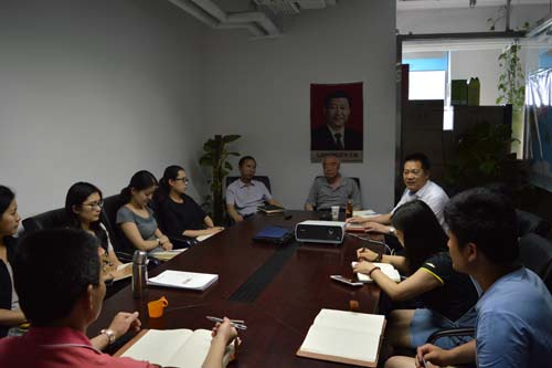 “九鼎”夏季培訓啟動，李明德教授蒞臨指導